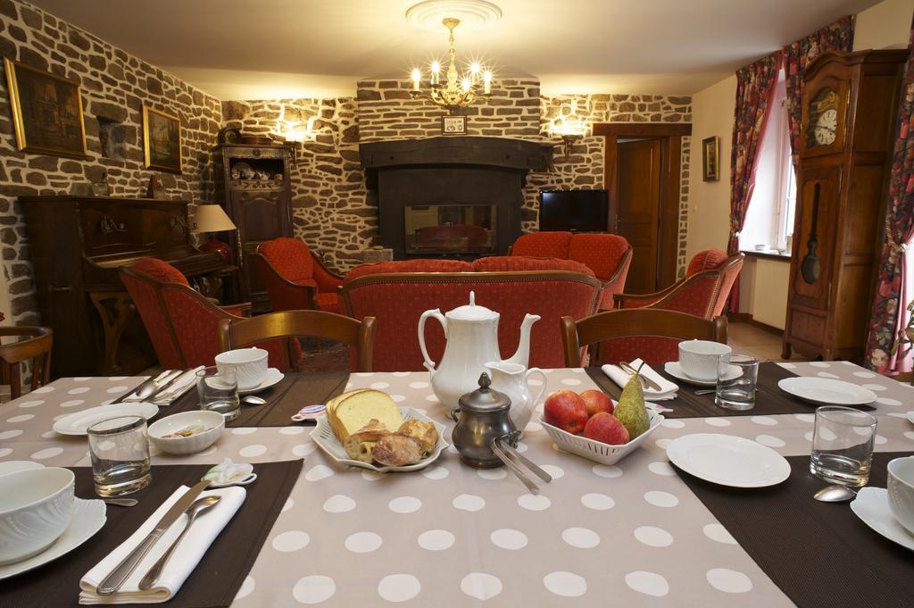 Chambres D'Hotes Les Sageais Baguer-Morvan Rum bild