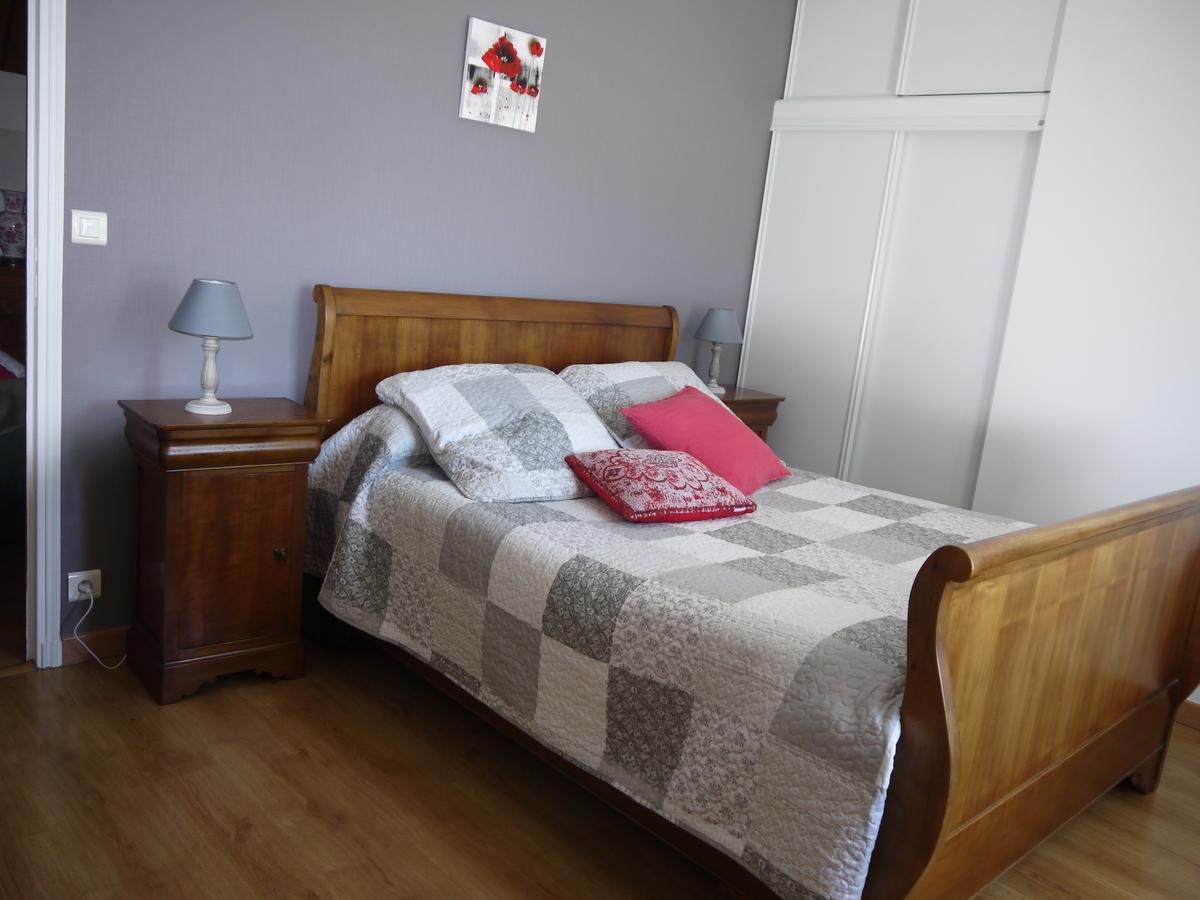 Chambres D'Hotes Les Sageais Baguer-Morvan Exteriör bild